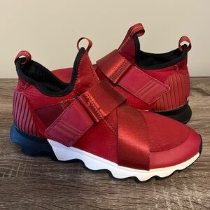 Sorel Kinetic Sneak shoes Women US 8.5 red sneakers breathable mesh bootie